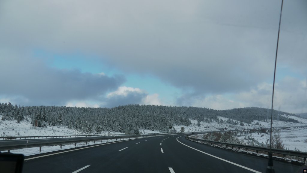 img00003.jpg