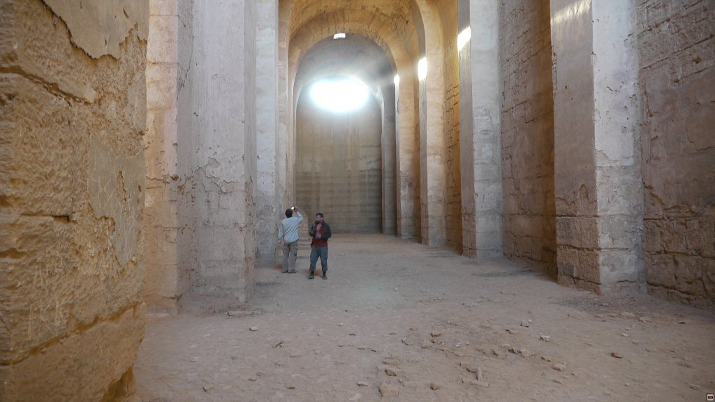 img00032.jpg